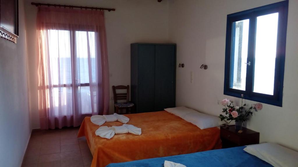Taverna Akrogiali - Superior Triple Room With Sea View