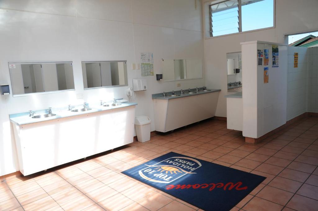 
Studio with Shared Bathroom - Disability Access
