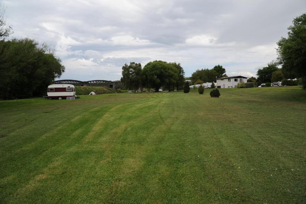 Blenheim Bridges Holiday Park - Resim 32