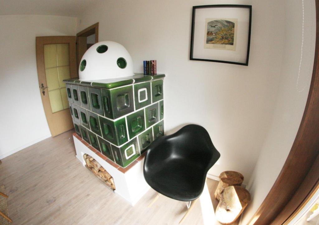 Posedenie v ubytovaní Family Friendly Chalet - Central with Beautiful Mountain Views