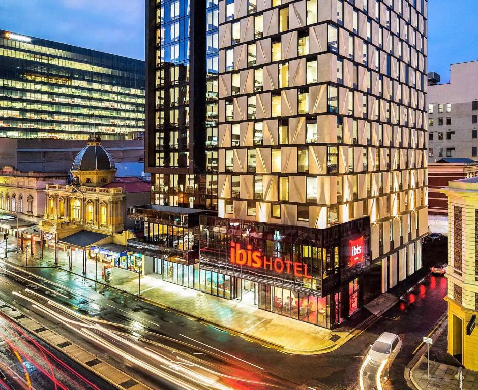 ibis Adelaide, Adelaide