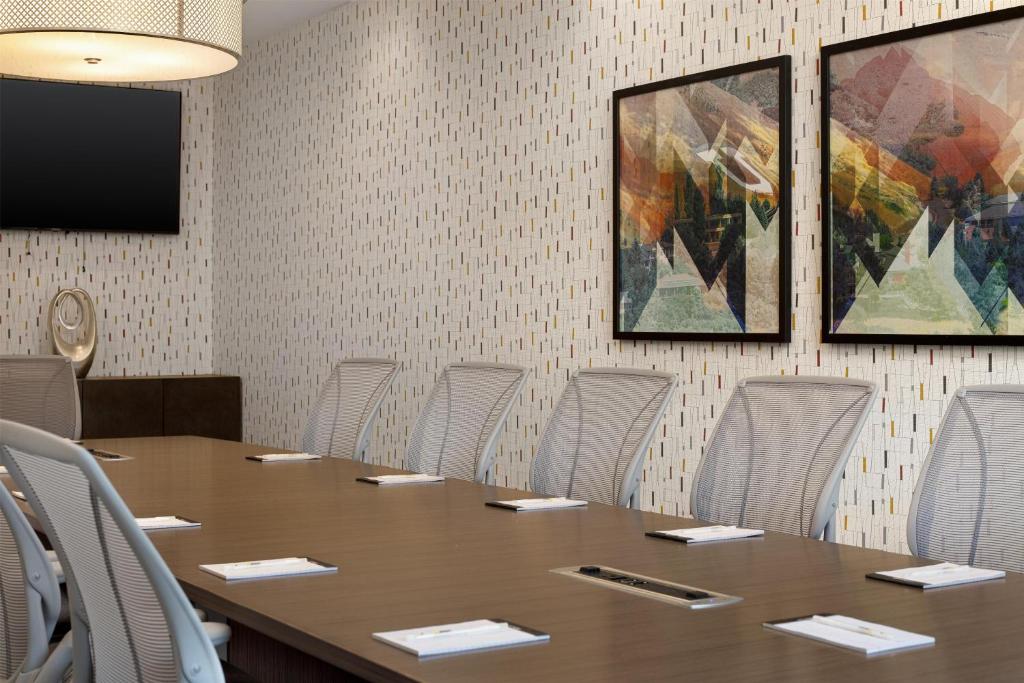 Home2 Suites by Hilton Salt Lake City-East photo