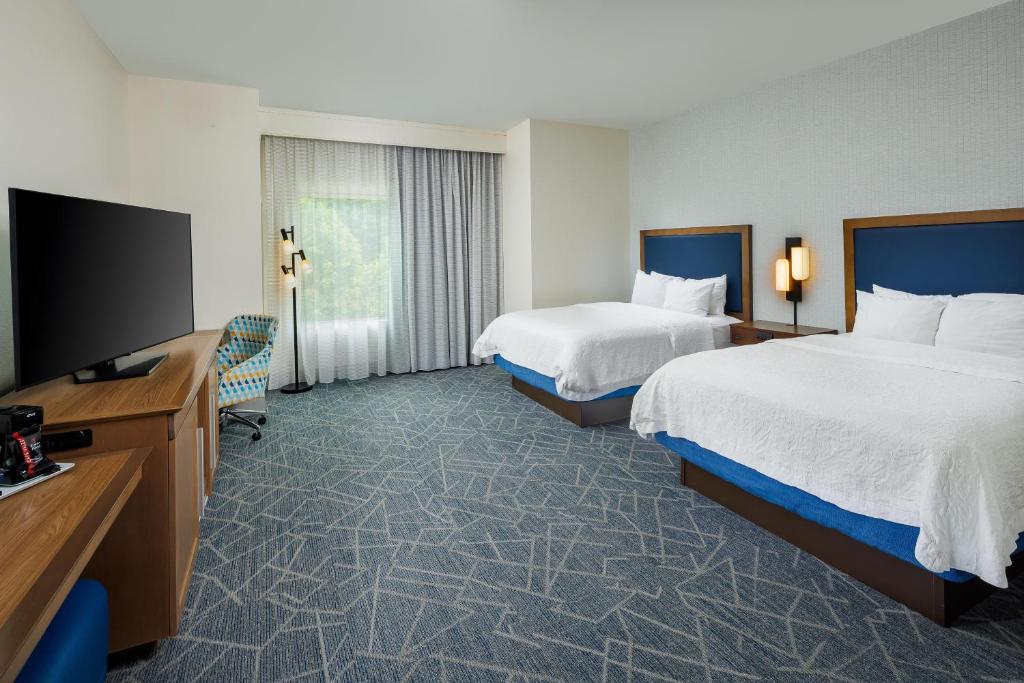 Hampton Inn & Suites-Asheville Biltmore Village, NC photo