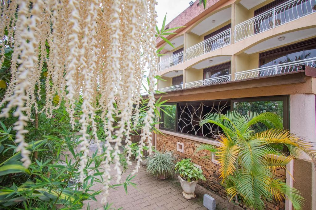 Gallery image of this property