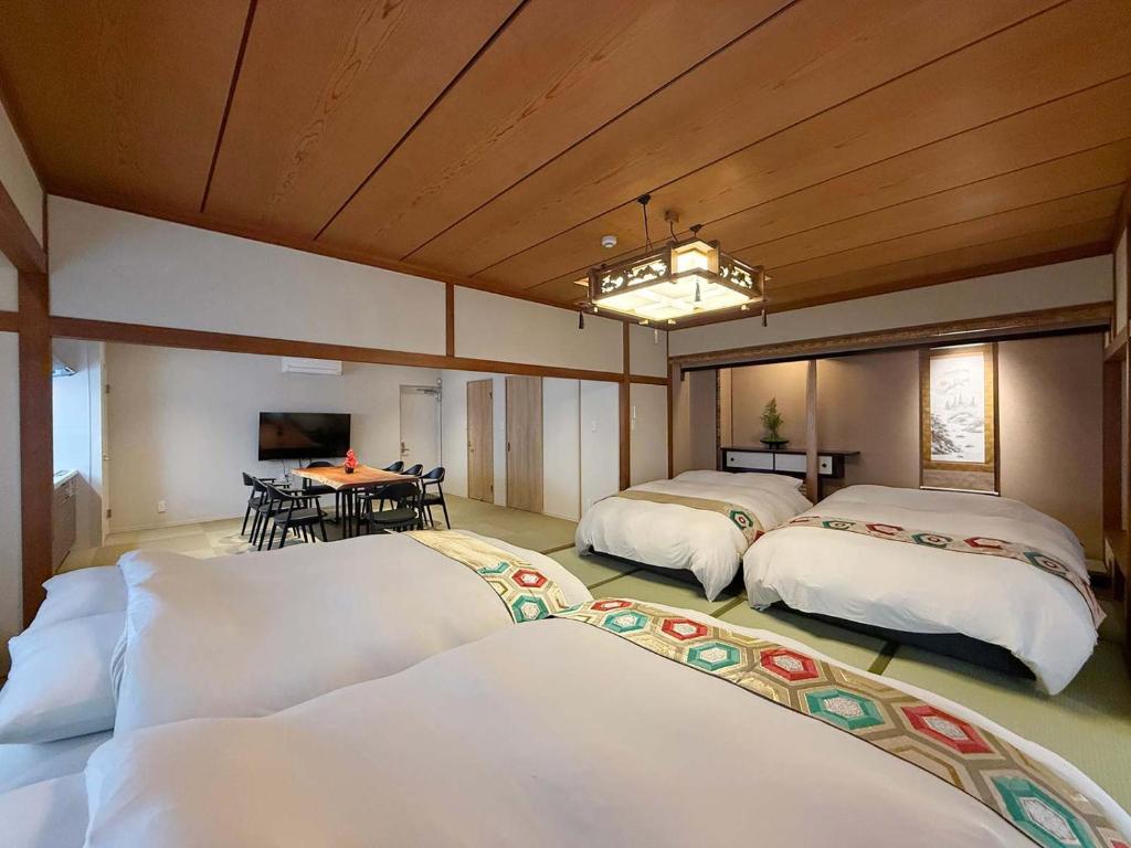 b hotel Namiki Hills - Modern 1BR with Tatami Next to Hondori City Center