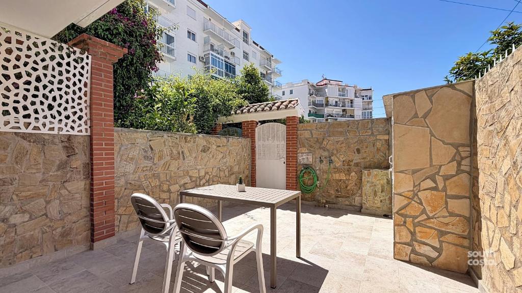 Terraza Mediterráneo Torrecilla by South Costa Nerja