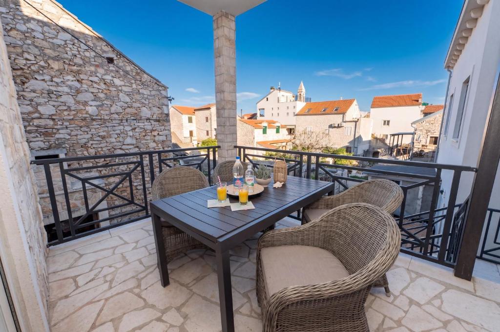 Apartment Lidija