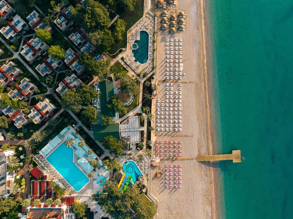 Pirate`S Beach Club