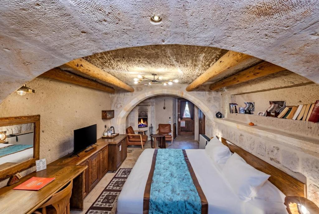 Cappa Via Cave Hotel - Suite De Luxe