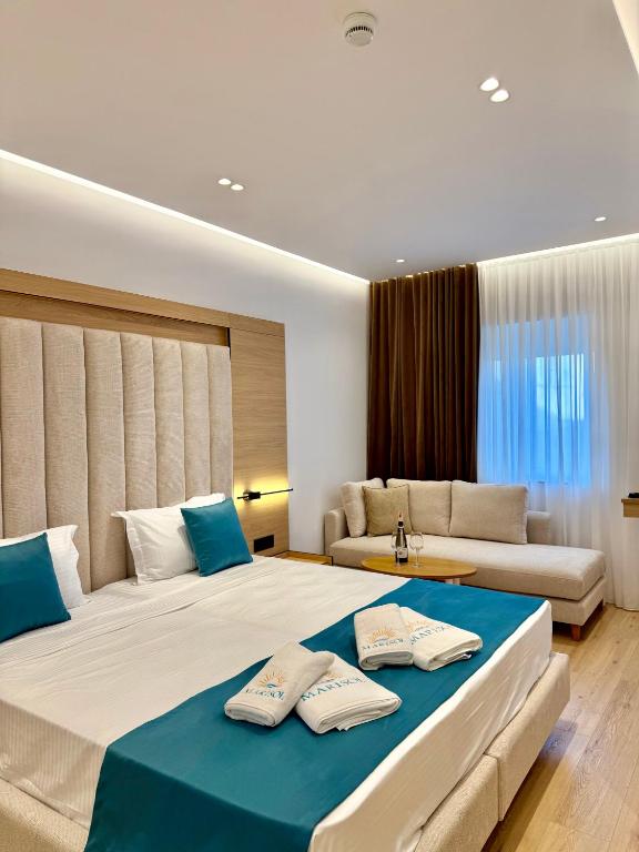 Marisol Hotel