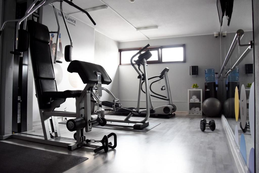 Fitness centrum a/nebo fitness zařízení v ubytování Novotel Gdansk Centrum