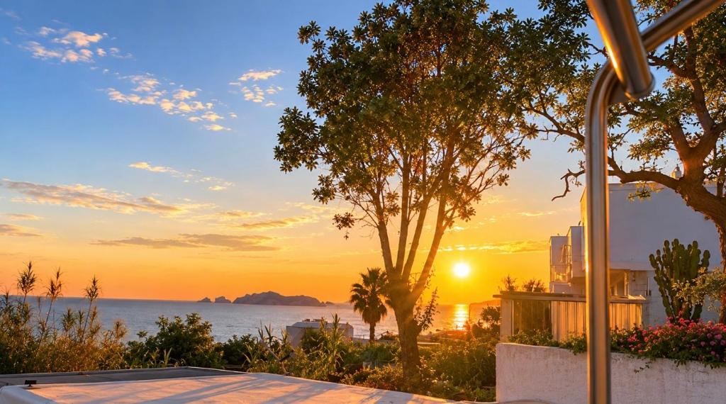 a sunset view of the ocean from a house at Ponzamania Diamante sul mare in Ponza