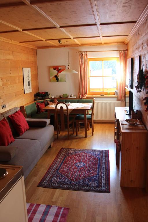 Posedenie v ubytovaní Ferienwohnung Bliem