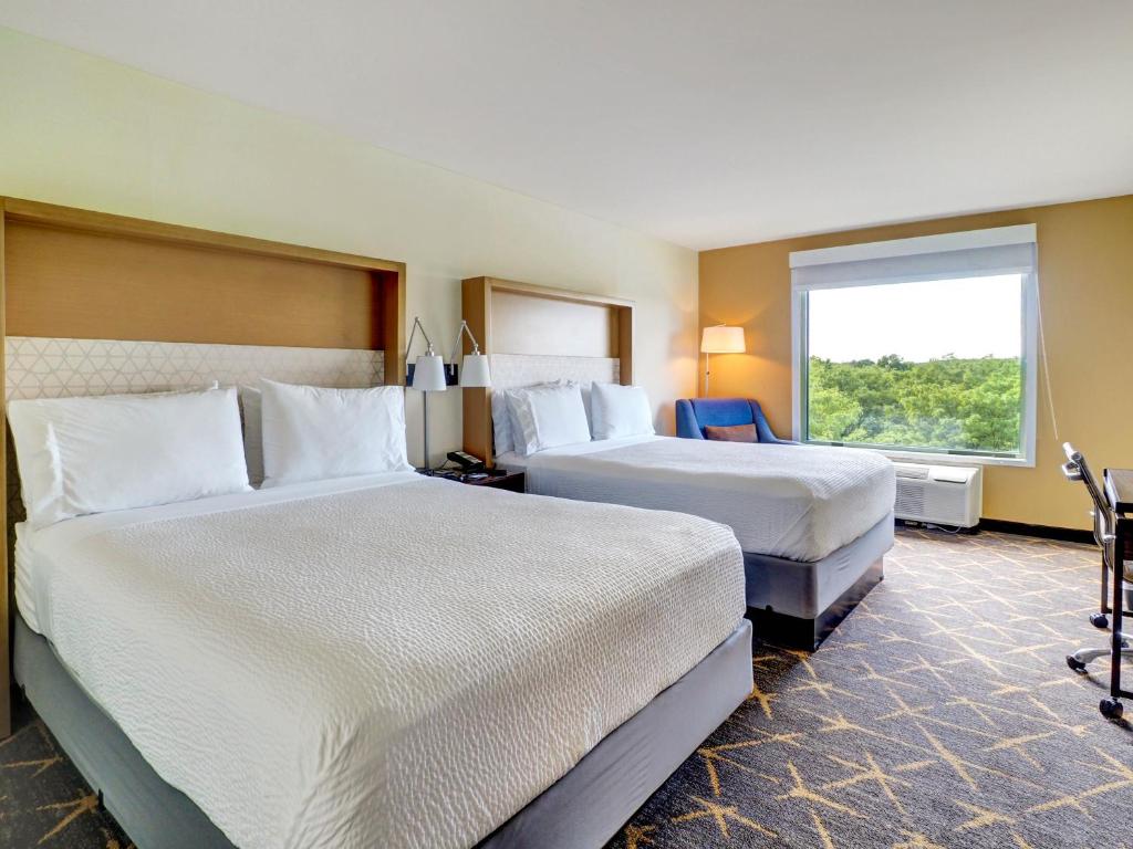 Holiday Inn - Piscataway - Somerset by IHG - Koninginnenkamer Met Twee Queensize Bedden En Rolstoeltoegankelijk Bad