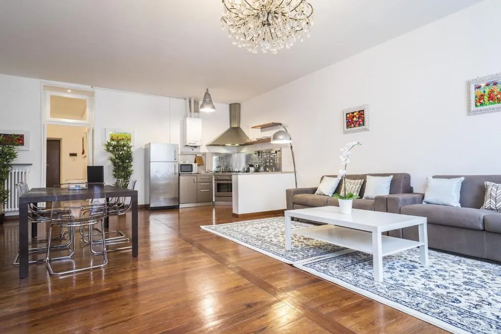 Hemeras Boutique Homes - super central design apartments, Comasina, Italy