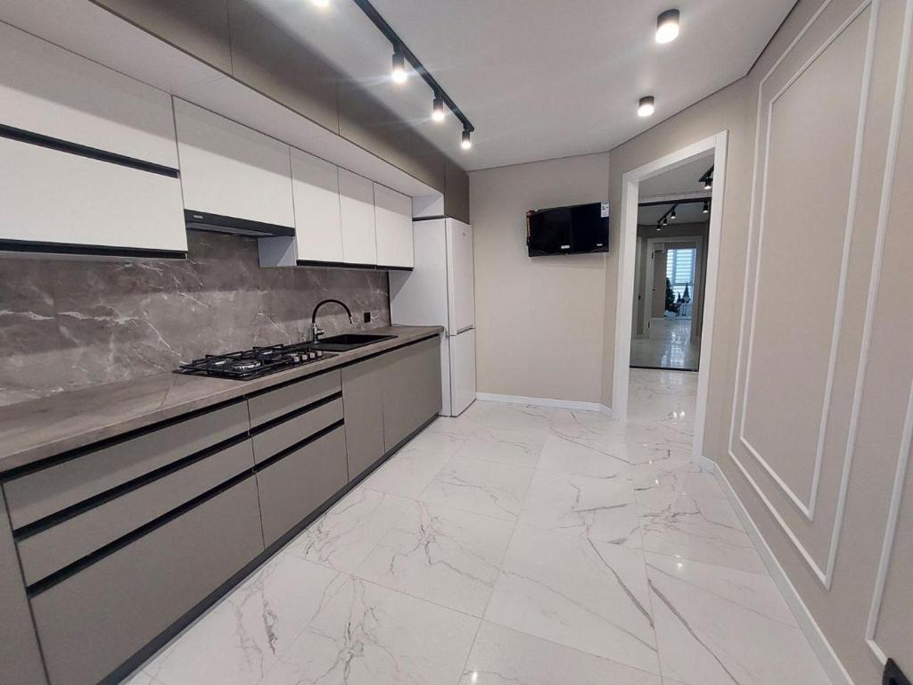 ZhK Simeinyi COMFORT, Adresa Nemyrivske shosse, 94L Apartments photo 5