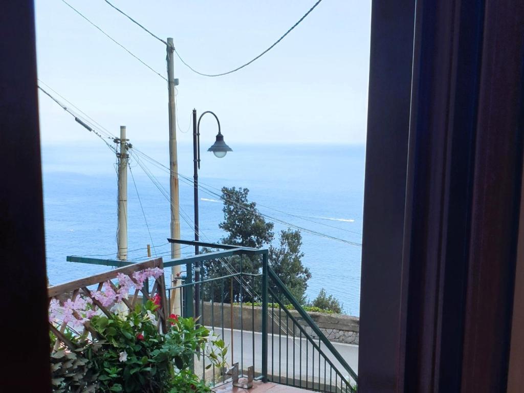 Villa Grace Amalfi seaview - Quarto Duplo Deluxe Com Vista Mar Lateral