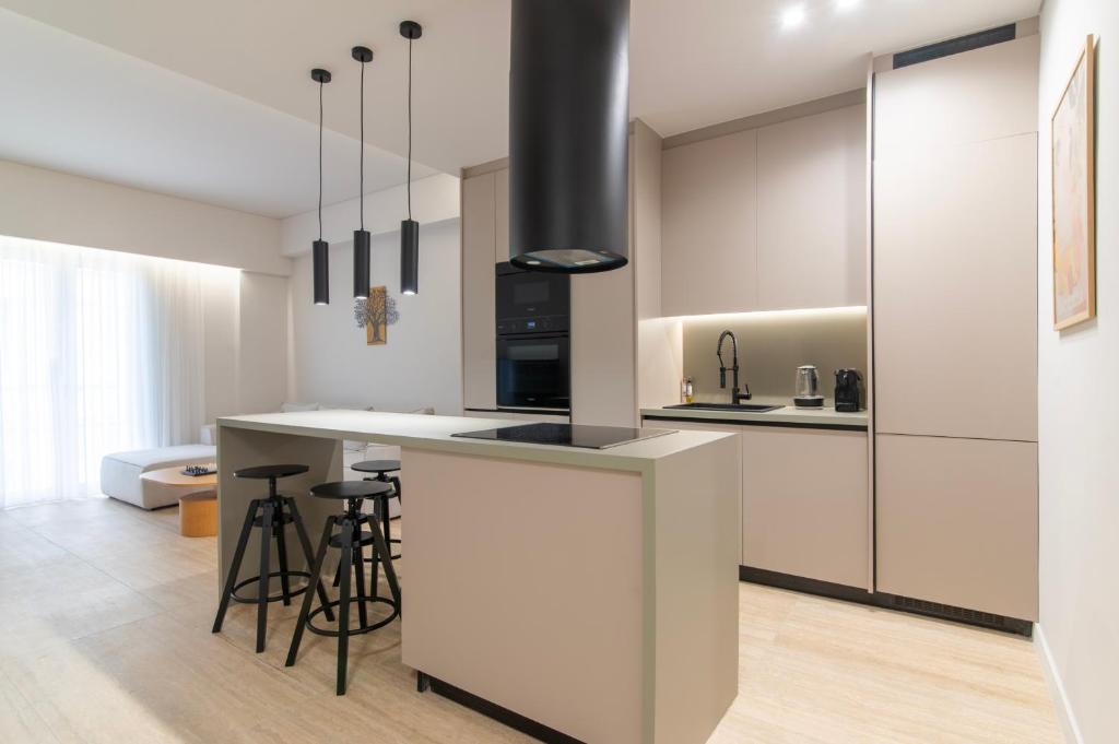 2bdr Apartment in Plaka-2 mins walk to syntagma