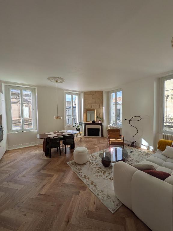 Appartement Haussmannien Bordeaux Centre