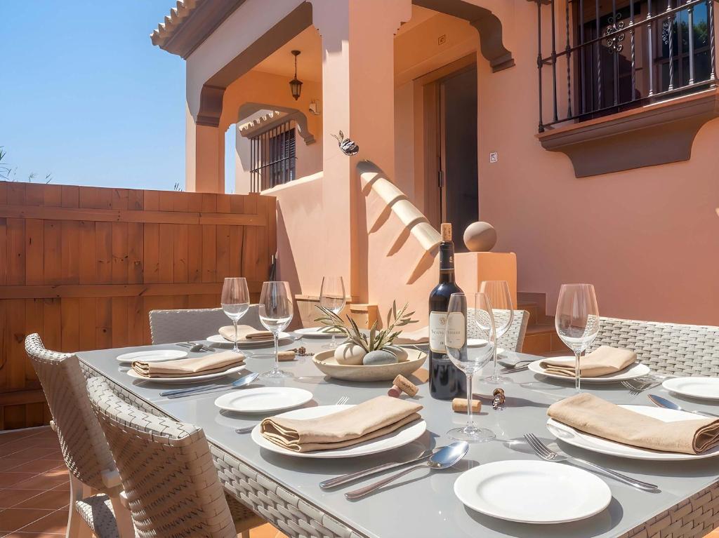 Casa con terraza cerca del pueblo solo alquilamos a familias