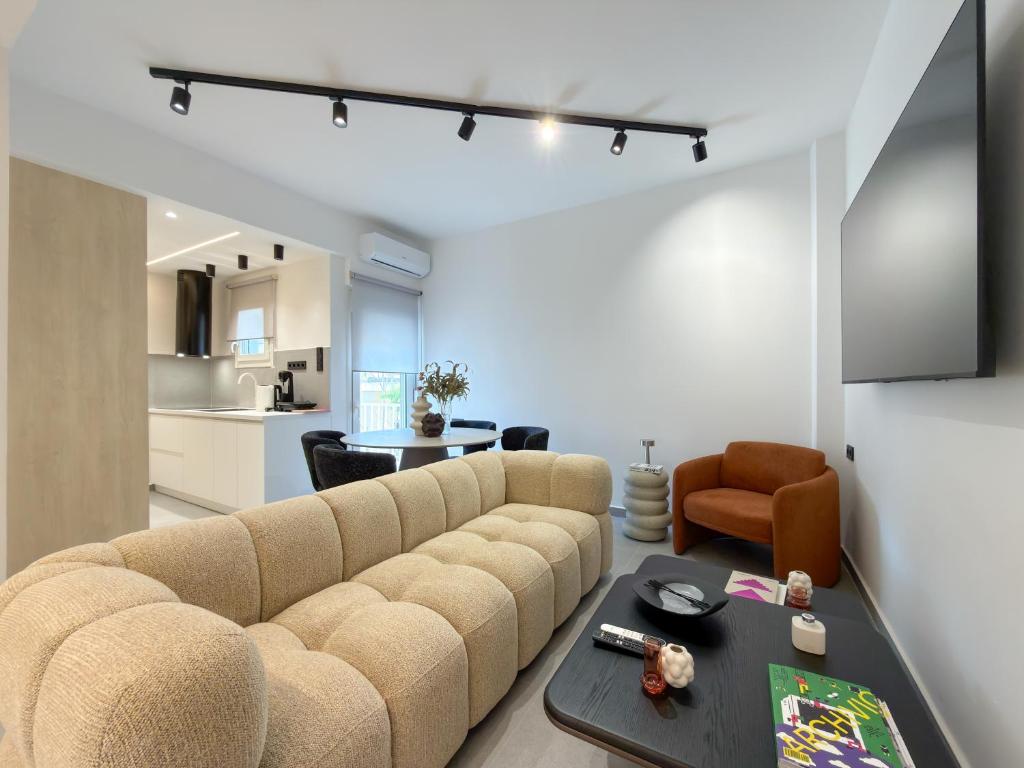 North City Living Ι Near Toumba Stadium