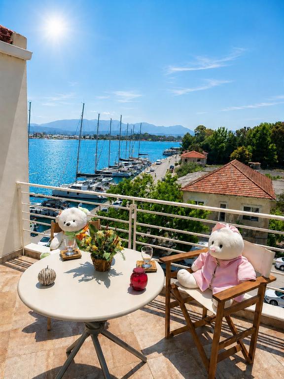 AB Preveza Apartments -15 Meters Over the Sea - Housity