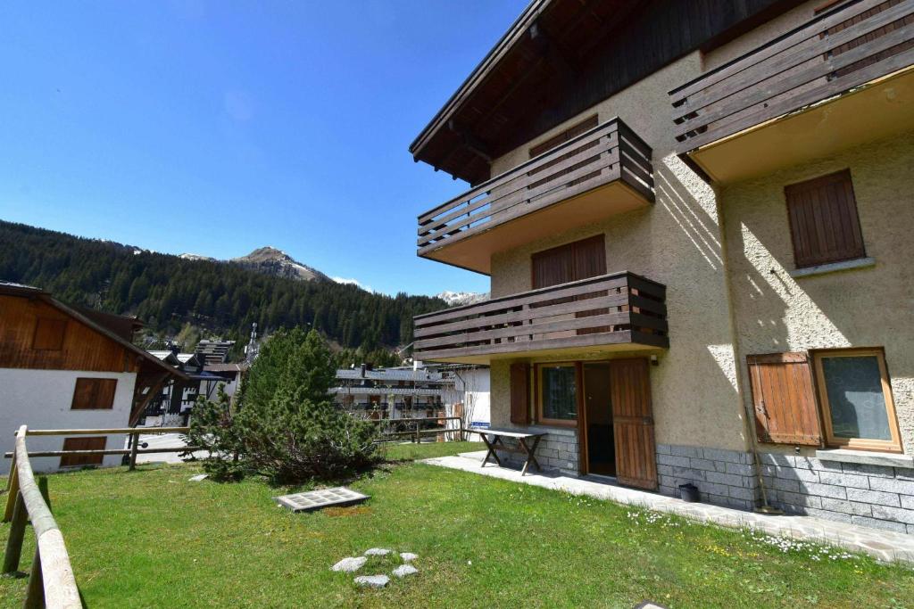 2 Abeti Garden Apartment, Madonna di Campiglio — foto della struttura 5