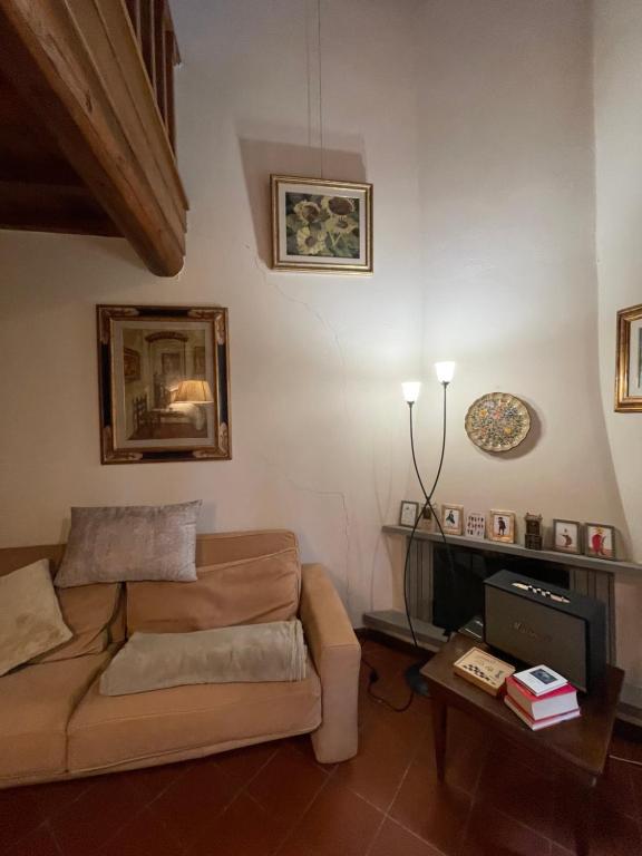 Apartment with pool and park near Florence