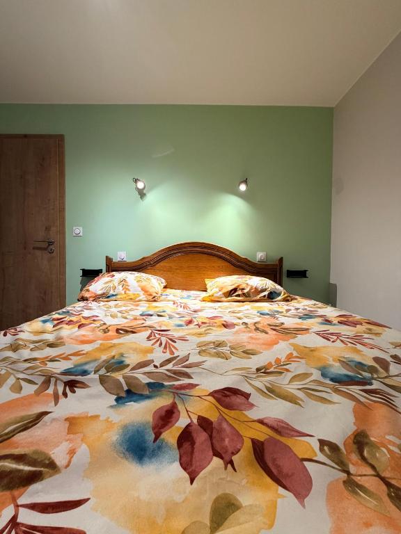 Llit o llits en una habitació de La Uffheimoise - La Rustique