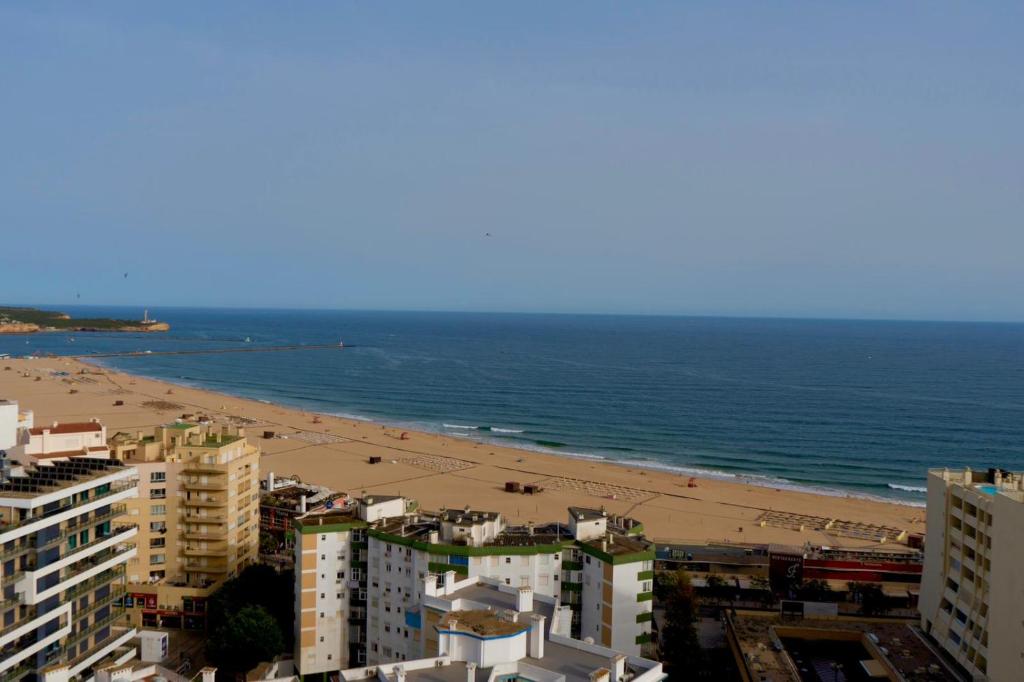 Sol e Mar by Brisa Algarvia