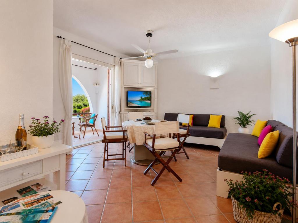 Baja Sardinia Apartments in Pool Residence