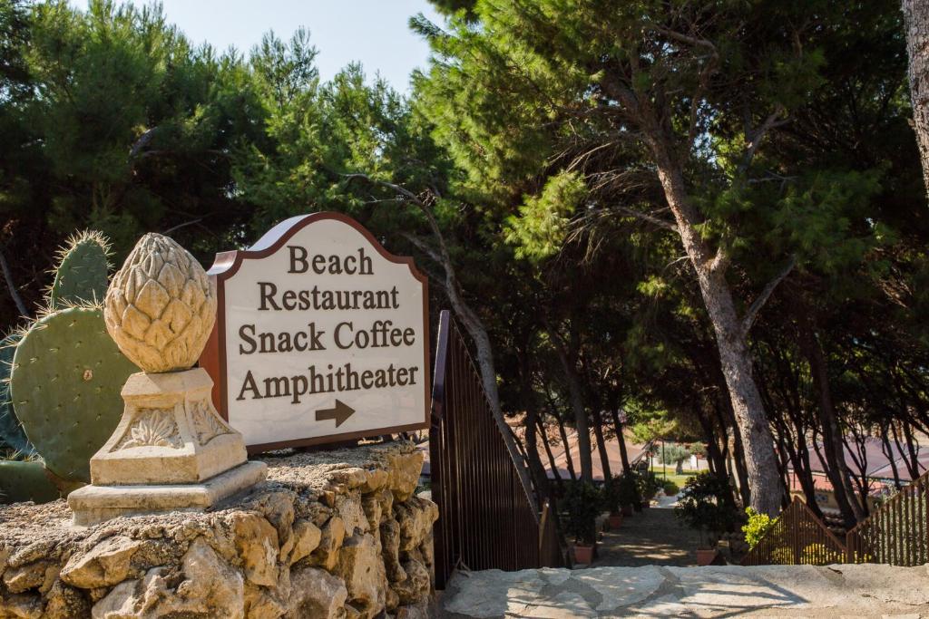 Certifikát, hodnocení, plakát nebo jiný dokument vystavený v ubytování Baia Di Ulisse Wellness & Spa