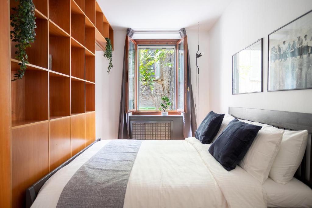 Solferino 29 - Duomo 20 min walks - Private Garden in the centre of Milan