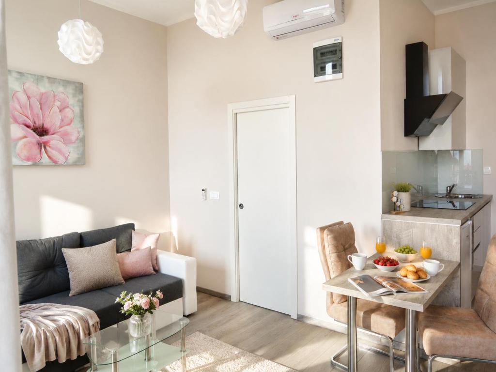 Center Vibes Lux - 