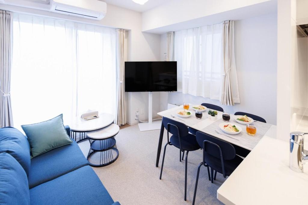 Mondomio Minami2-jo Room702