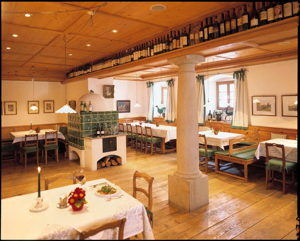 Restaurace v ubytování Landhotel Forsthof
