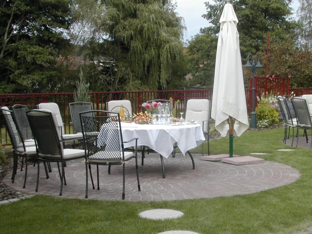 Zahrada ubytování Restaurant A l'Aigle