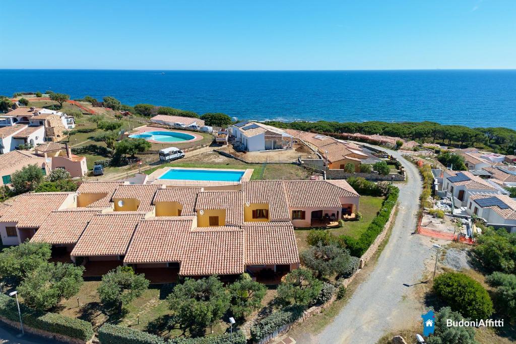 residence baia sant anna con piscina
