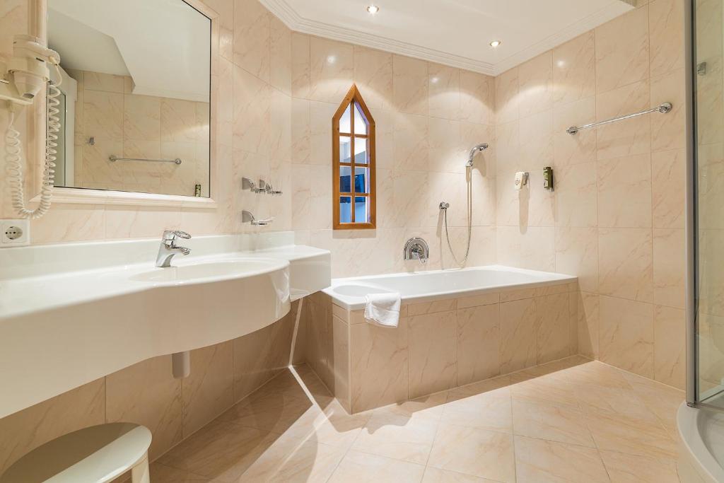 Wohlfühlhotel Schiestl - 6