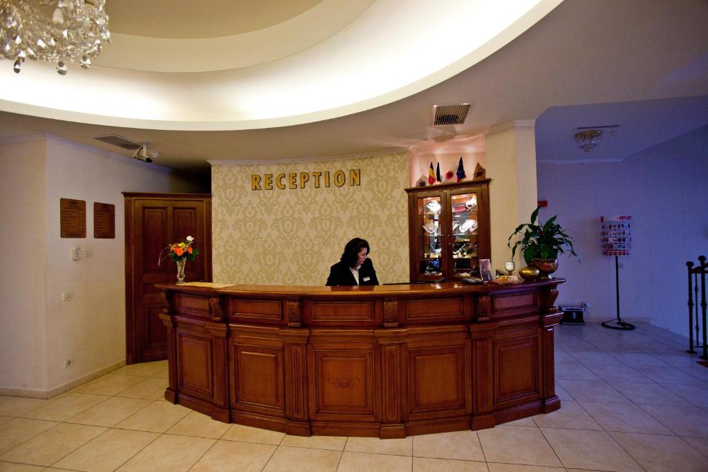 Vstupní hala nebo recepce v ubytování Hotel Maxim