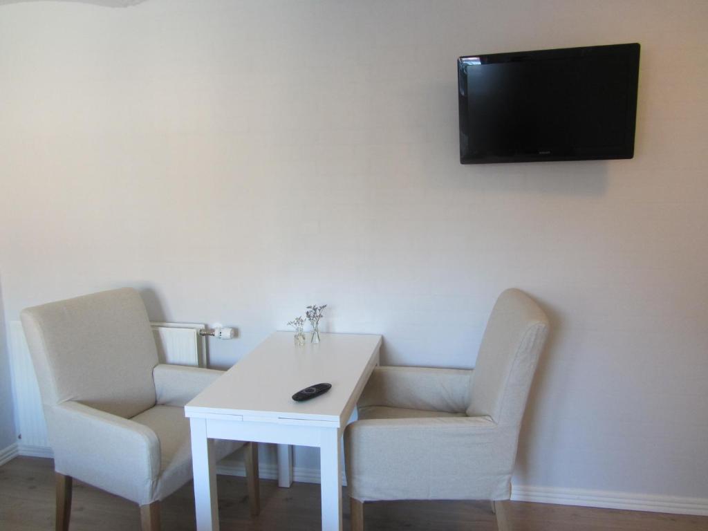 TV a/nebo společenská místnost v ubytování Vestervang Bed & Breakfast