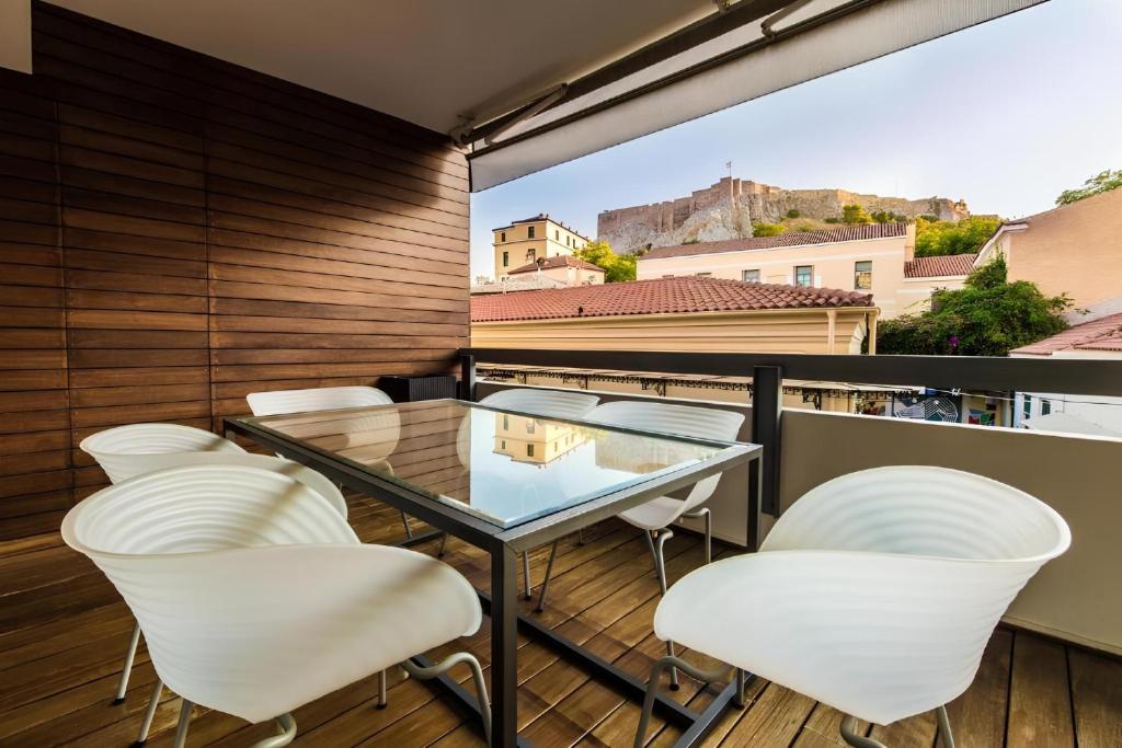 Athens Plaka Hill Luxury Flat