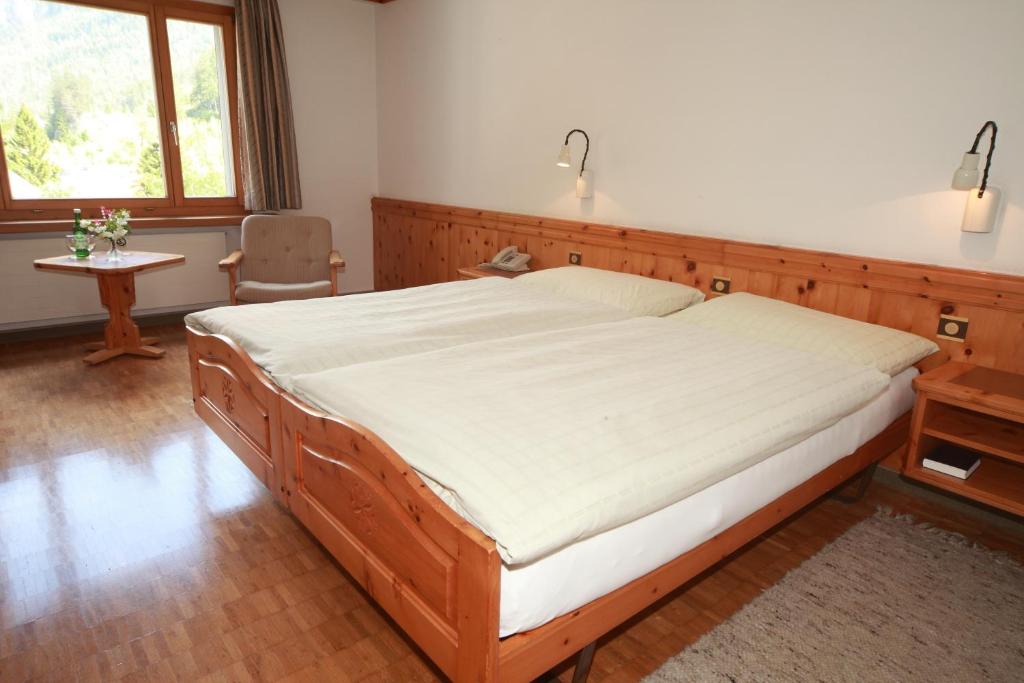 Cama o camas de una habitación en Hotel Albula & Julier