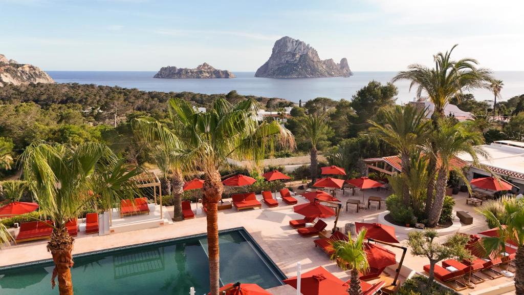 Petunia Ibiza, a Beaumier hotel