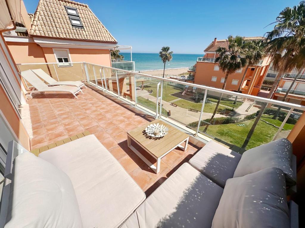 Mirador al Mar 84 by homeprive