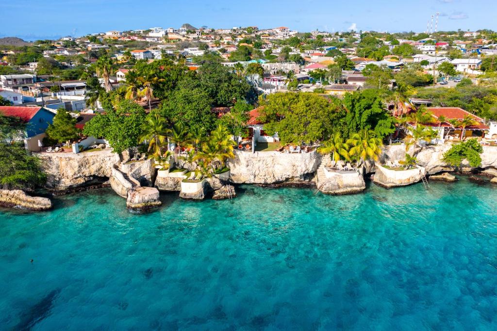 an aerial view of the water at a resort at Sun Reef Village on Sea in Willemstad
