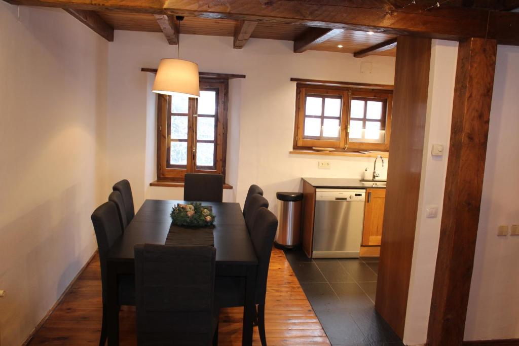Kuchyň nebo kuchyňský kout v ubytování Ski Andorra Tarter Chalet Lodge