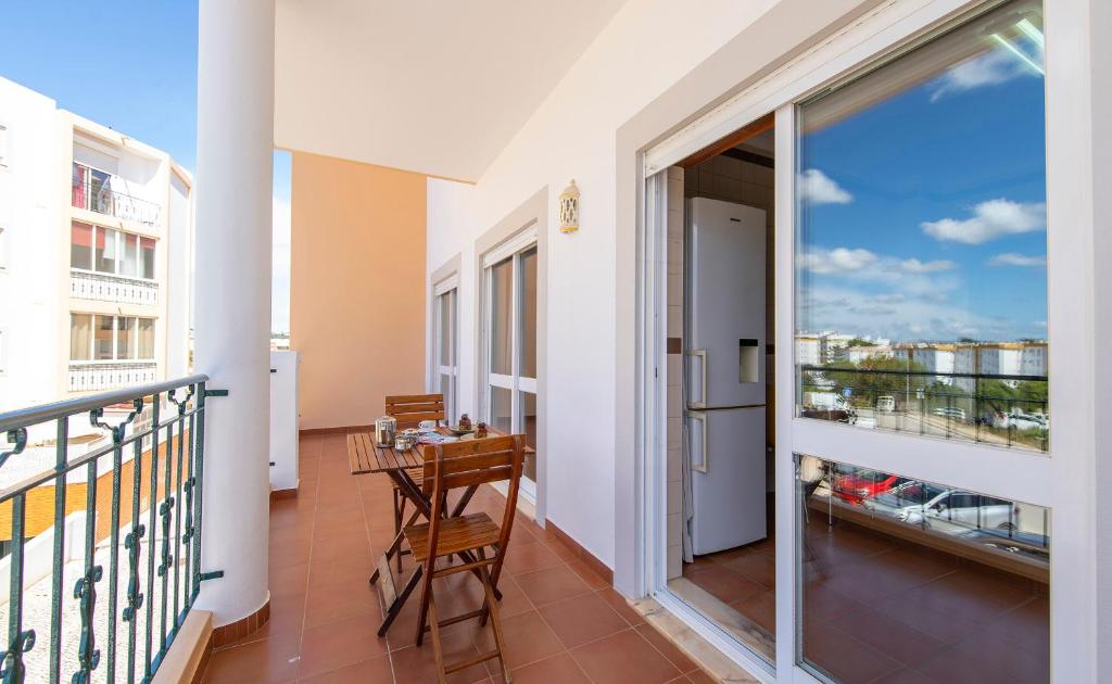 B106 - Galvao Hill Apartment in Lagos