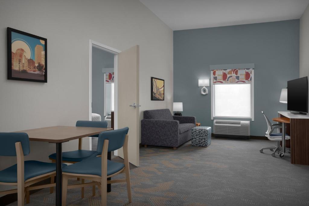 Home2 Suites by Hilton Denver International Airport photo