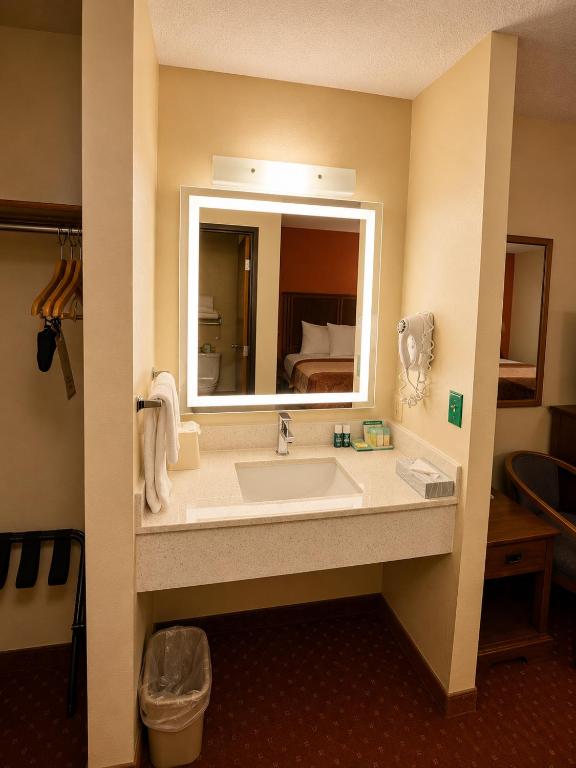 Sibley Inn - Chambre Avec 2 Lits Queen-Size